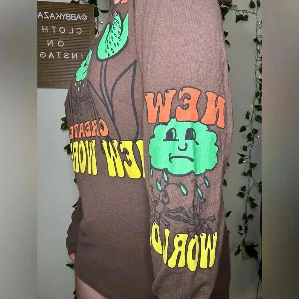 Pacsun Longsleeve Graphic Tee - Picture 4 of 5